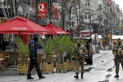 Bruselas sigue en alerta máxima hasta el lunes.