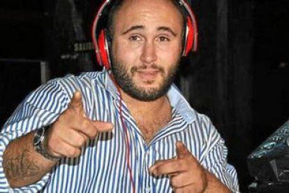 Kiko Rivera canceló finalmente su actuación.