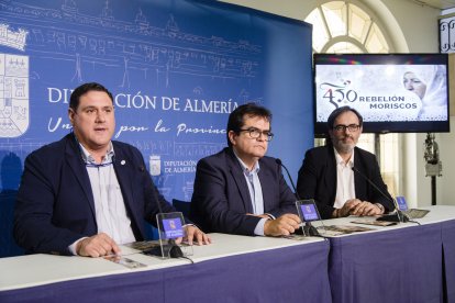 Presentación del 450 aniversario de la rebelión de los moriscos, ayer en Diputación.