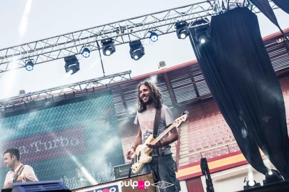 Andrés Reyes, durante su participación en el Pulpop, en la Plaza de Toros de Roquetas.