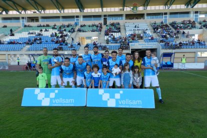 Alineación inicial presentada por parte del CD El Ejido ante el Marbella.