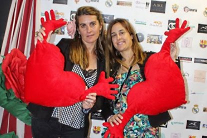 Cristina Sánchez Maldonado y Ana Maldonado en el I Cóctel Solidario.