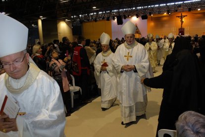 El cardenal Carlos Amigo, que fue pregonero de la Semana Santa de Huércal Overa en el año 2012, asistirá a la inauguración ferial cofrade.