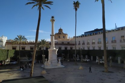 Aspecto actual de la Plaza de la Constitución, más conocida como Plaza Vieja, de Almería