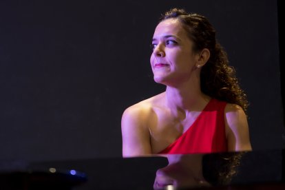 Raquel Sánchez Fuentes ofrece conciertos a la carta durante el confinamiento.