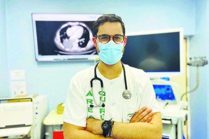 Juan José Cruz, neumólogo del Hospital Torrecárdenas.