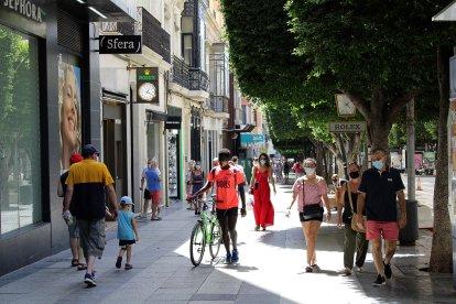La incidencia en la capital baja después de días de subidas.