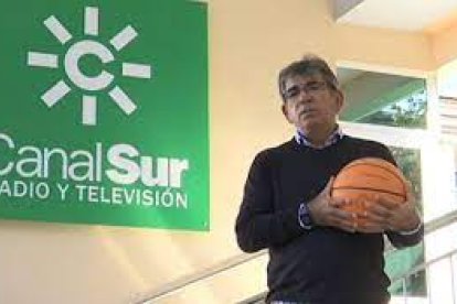 Fallece a los 56 años Santiago Roldán, jefe de Deportes de Canal Sur Televisión.