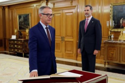 Guirao promete su cargo como ministro de Cultura.