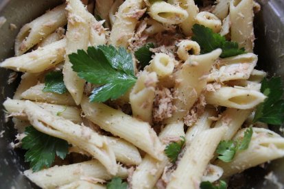 Pasta con atún.