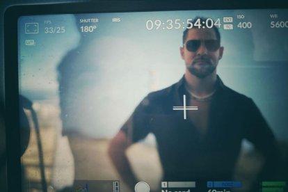 David Bisbal grabado por una cámara.