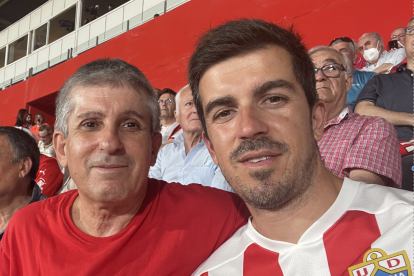 Salvador Asensio y su hijo Alejandro.