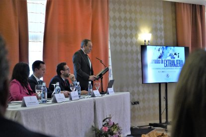Inauguración de las jornadas, con la intervención de Santiago Yerga