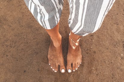 Siente el verano en tus pies.