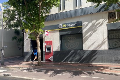 Oficina de Correos en San Juan Bosco, en la capital almeriense.
