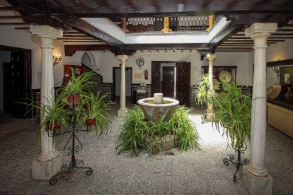 Patio Casa Palacio Las Godoyas. Foto: Pako Manzano