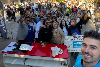 Edición anterior del Día de las Migas en Enix.