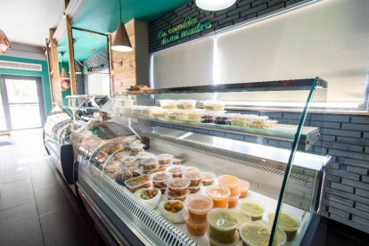 Mostrador de comidas para llevar del Restaurante Natividad.