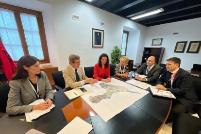 Reunión mantenida en la Consejería de Industria