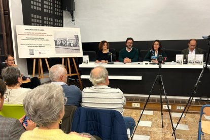 Presentación del libro en la Escuela de Arte Carlos Pérez Siquier el viernes.