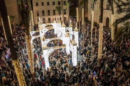 Luces de Navidad en la Plaza de la Catedral.