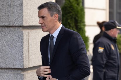 Pedro Sánchez llega a una sesión de control al Gobierno.