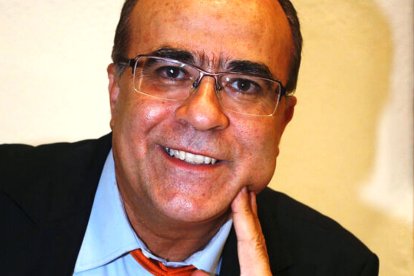 Antonio Torres, comentarista del Carrusel Deportivo.
