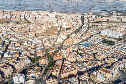 Vista aérea de Roquetas de Mar.