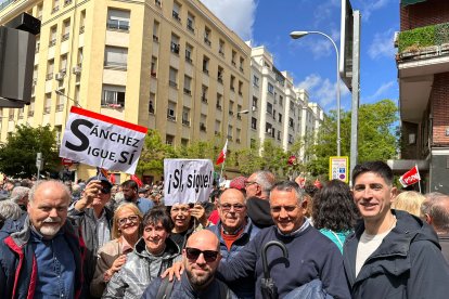 Parte de la delegación almeriense en apoyo a Pedro Sánchez.