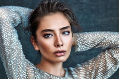 La actriz turca Neslihan Atagül.