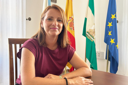 María del Mar Alfonso, alcaldesa de Albox, en su despacho para esta entrevista con La Voz de Almería.
