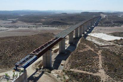 Imagen del Viaducto de Los Feos.