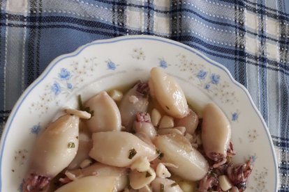 Calamarcillos con ajos.