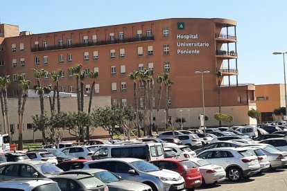 Hospital Poniente de El Ejido donde fueron trasladados los afectados.