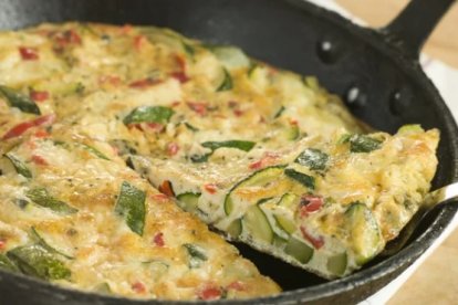 Una receta de tortilla de calabacín.