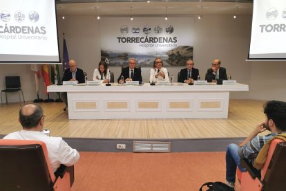 Inauguración de la III edición de las Jornadas Quirúrgicas y Uro-oncológicas.
