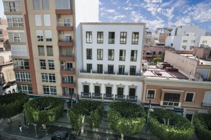 Viviendas en el Paseo de Almería.