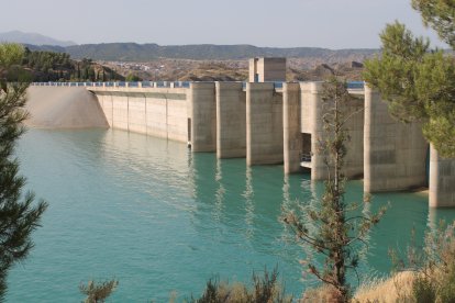 El pantano del Negratín, del que dependen los riesgos del Almanzora, no se ha recuperado para reactivar el trasvase.
