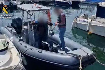 Una de las presuntas lanchas que intentaron robar.