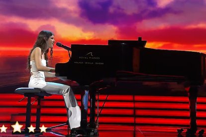 Laura Diepstraten durante su actuación en Tierra de Talento.