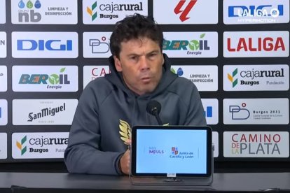 Rubi habla dos veces por semana y se convierte en el portavoz del club.