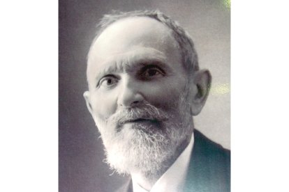 José López Guillén llegó a Almería con 19 años  a trabajar en un almacén de coloniales y terminó creando un emporio económico.