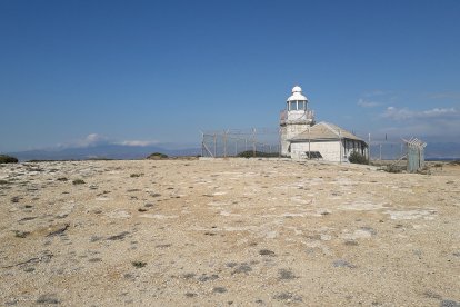 Faro de Cabo Gata en el extremo sur de la isla de Chipre.