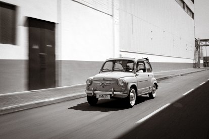 A lo largo de los años se lanzaron cuatro versiones distintas del SEAT 600.