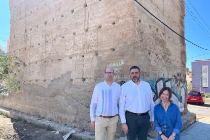 Visita a los Torreones del equipo de Cultura encabezado por el delegado