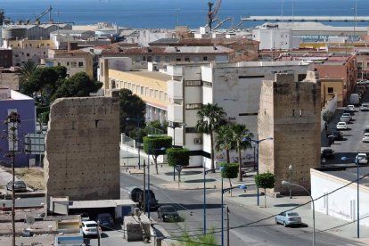 Torreones de Pescadería en la Avenida del Mar.