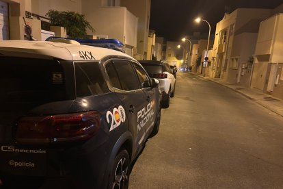 Imagen en la noche del sábado en la Avenida Nueva Alcazaba de Almería capital.