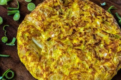 Imagen de una tortilla de puerro.