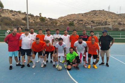 Unión de los dos equipos participantes.