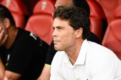 Rubi vuelve a defender con todo a su plantilla antes de enfrentarse al Real Valladolid.